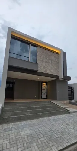 Casa no Condomínio Encontro das Águas - 221M² 3/4 com Suíte Master