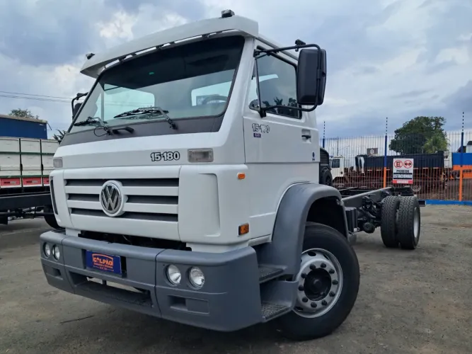 VOLKSWAGEN 15-180/15-180 E Worker 2p (diesel)