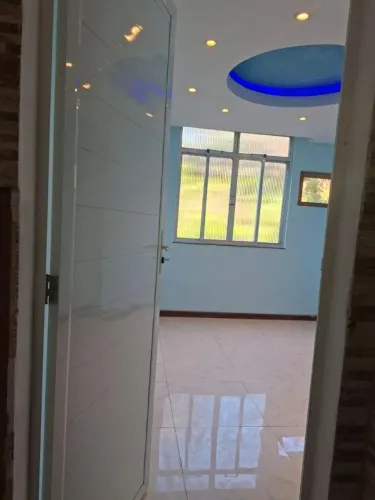 Comprar para entrar e morar ou investir e alugar,apartamento na principal do barro vermelh