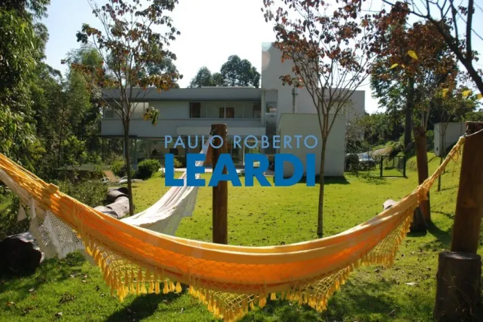 CASA EM CONDOMÍNIO - TAMBORÉ 1 - SP