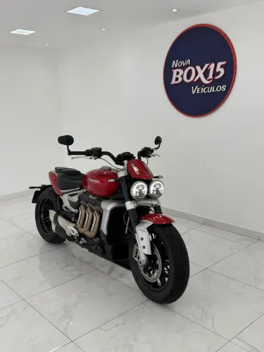 TRIUMPH ROCKET 3 R 2.500CC ANO 2022, 7.800 KM RODADOS