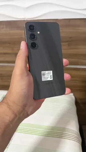 VENDO CELULAR SAMSUNG S24FE MUITO CONSERVADO