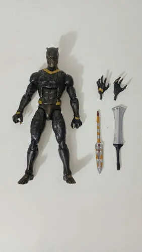 MARVEL LEGENDS KILLMONGER PANTERA NEGRA 