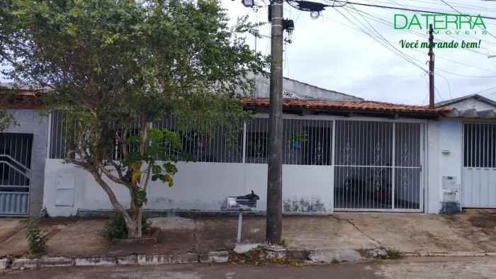 Casa (3Q/1 Suíte)  Vila Itatiaia - Próxima ao Campus UFG e Colégio Militar!