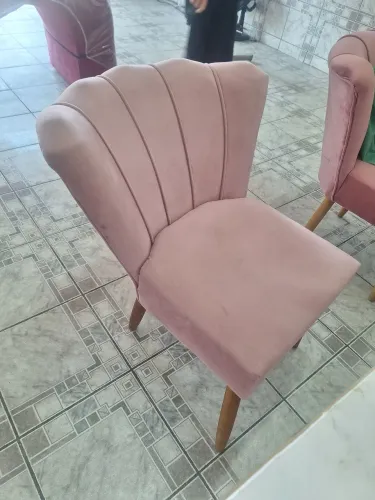 Poltrona pétalas semi nova