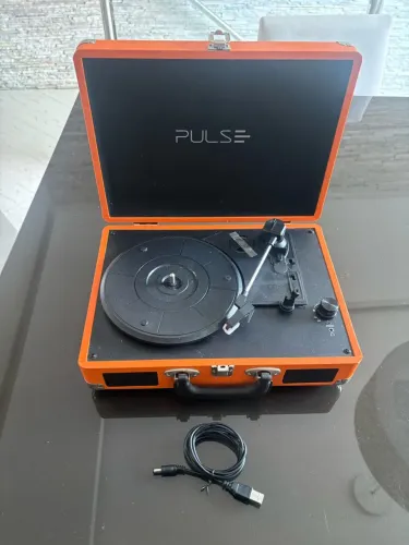 Toca disco/ vitrola marca pulse