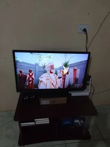 Tv 32