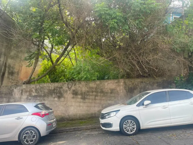Terreno à venda, 290 m² por R$ 470.000 - Vila Osmany - Barueri/SP