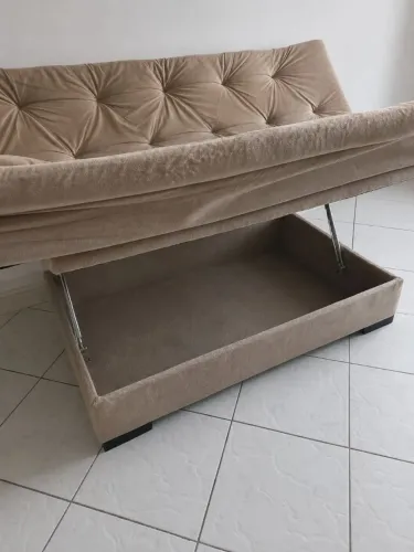 Sofá cama com baú
