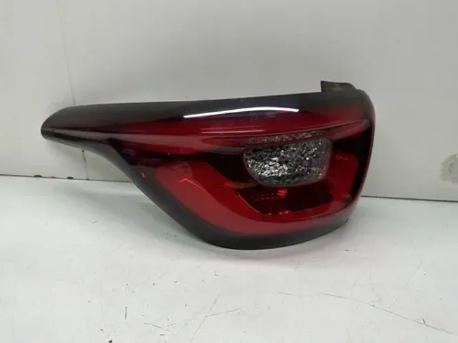 Lanterna Traseira Esquerda Fiat Toro Original Esquerdo