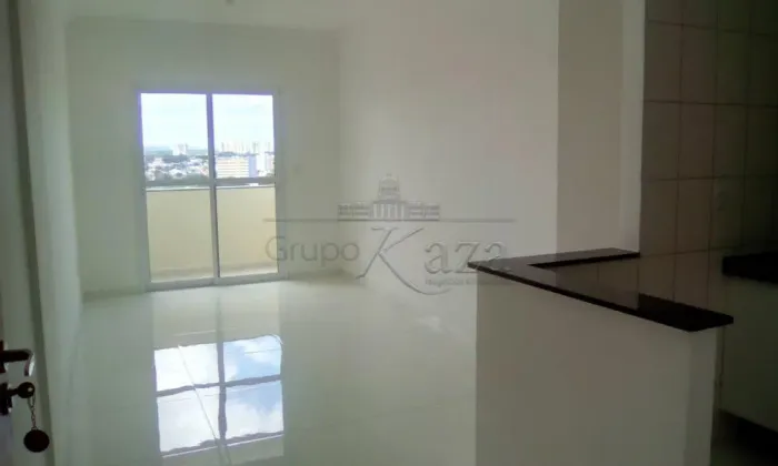 Oportunidade - Apartamento - Residencial Village Marie - Vila Maria - 2 Dormitórios - 62m²