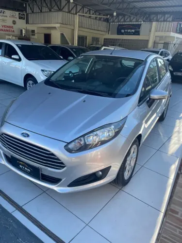 Ford Fiesta SEL 1.6 16V Flex Aut. 5P 2017
