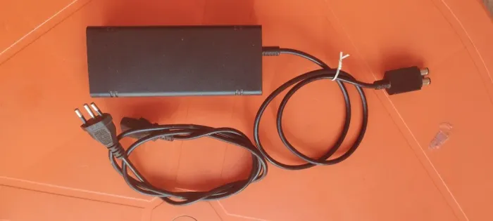 Fonte Xbox 360 Slim