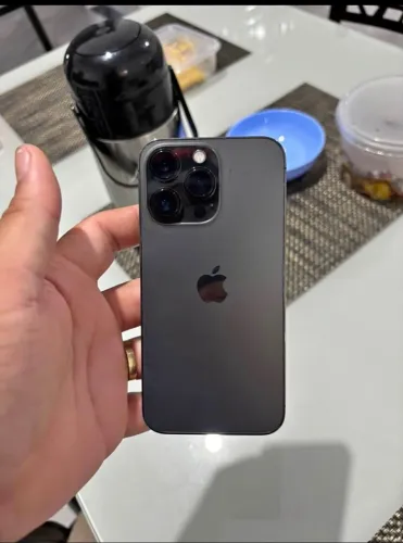 Bateria trocada por uma original está 100% Poucos detalhes Telefone zero funcionando tudo 