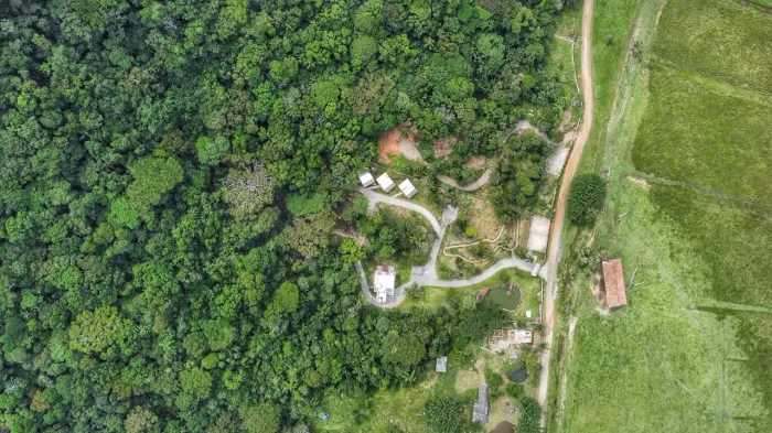 Área à venda no Pântano do Sul - Florianópolis/SC