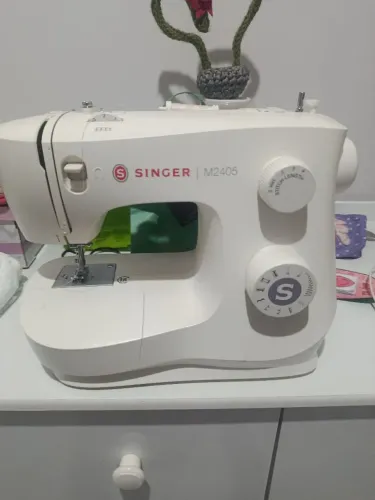 Vendo urgente máquina Singer