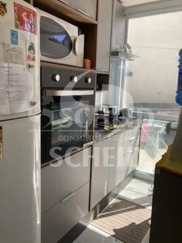casa maravilhosa, proximo de comercio transportes, escolas, farmacias mercados