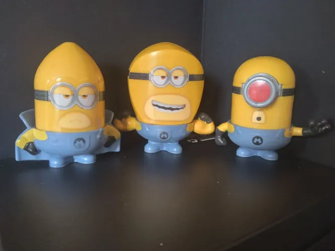 MINIATURAS MCDONALD'S MINIONS 2024