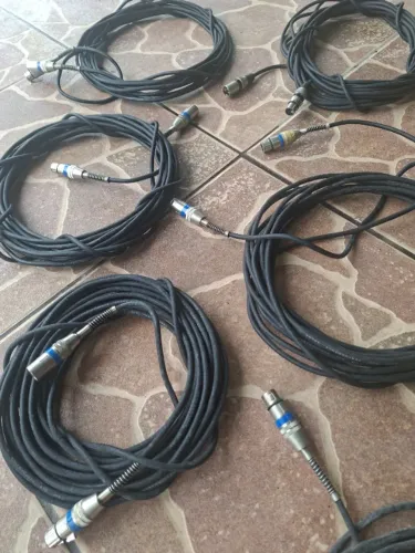 Cabos de microfone balanceado