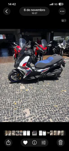 BMW c400 x Sport 2024 com 3000 km