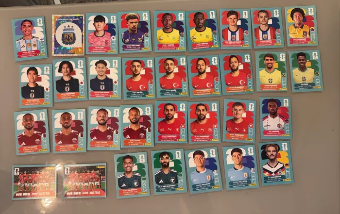 Figurinha avulsa 12 und por R$10 copa do mundo 2026