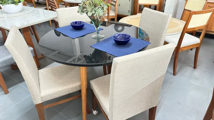 Mesa de jantar madeira 