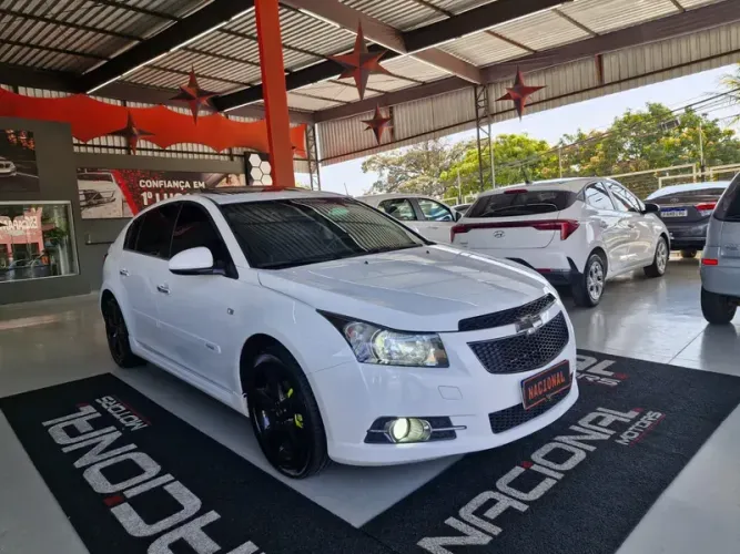 Chevrolet Cruze HB Sport LTZ 1.8 16V Flexp. 5P AUT 2014