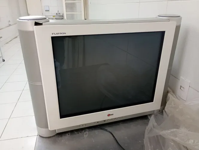 Tv Tubo Retrogaming LG Flatron CP-29Q54 - 29 pol - Funcionando - Sem controle