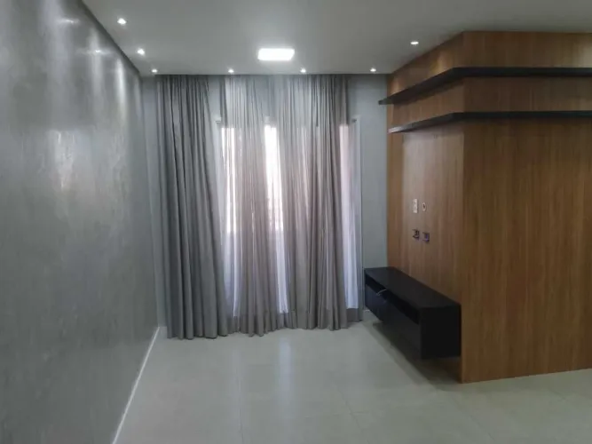 Apartamento com 3 Quartos para alugar, 70 m² por R$ 2.800/mês - Condomínio Alpha Club - Vo