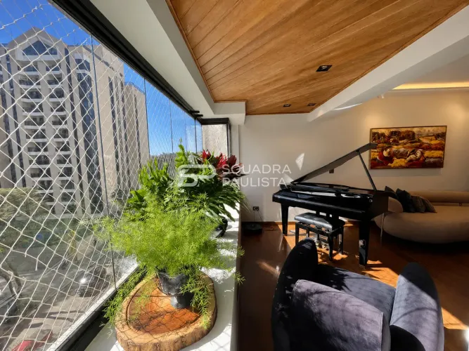 Apartamento reformado na Vila Nova Conceiçao