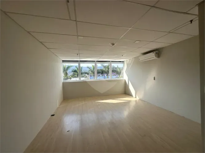 Sala Comercial Helbor Patteo Sky & Mall 35 m² Mogilar - Mogi das Cruzes SP