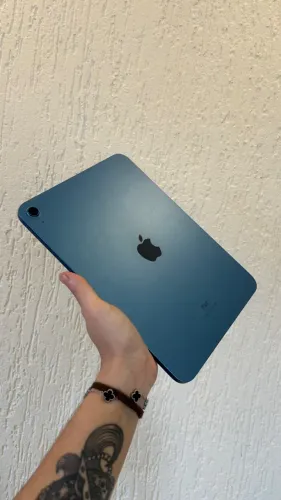 iPad 10 Geração 64gb Azul + Caneta