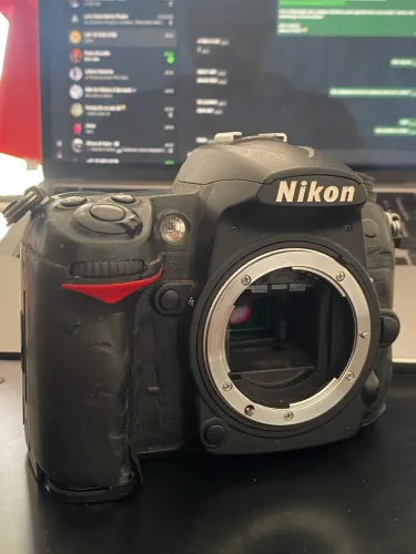 Câmera Nikon D7000 só o corpo 