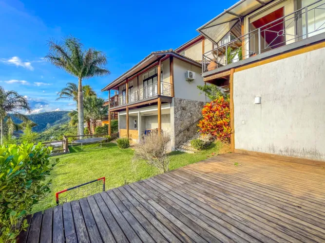 Casa com 3 quartos em Nogueira, Petrópolis