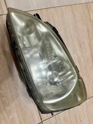 Farol Classic usado lado do motorista 2011 em diante_original Arteb