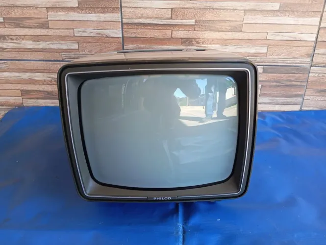 Televisão antiga Philco 12 "