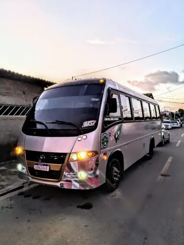 Micro ônibus pra frete e turismo 