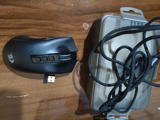 Mouse reddragon sem fio 