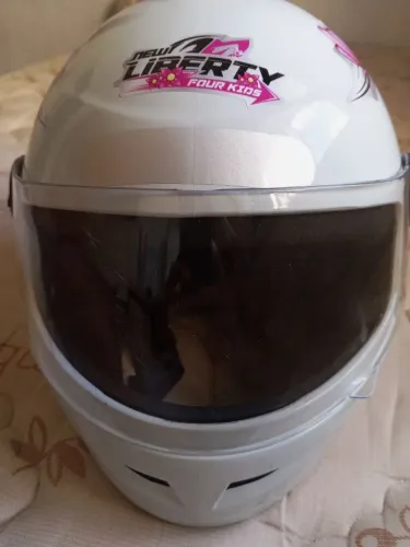 Capacete feminino infantil