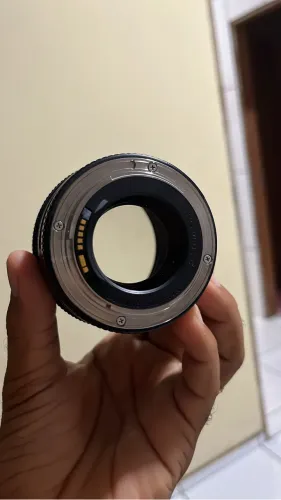 Canon SL3, lente 85mm 1.8 Gimbal Scorp-C