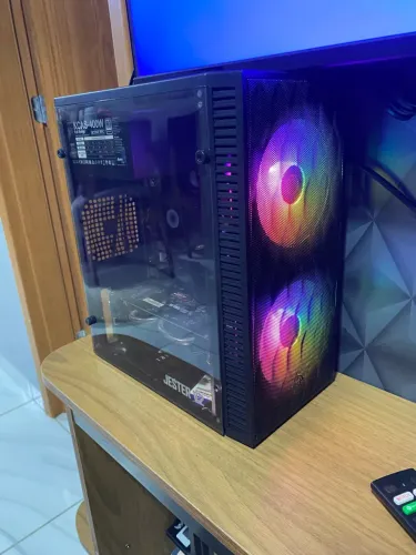 PC GAMER DE ENTRADA