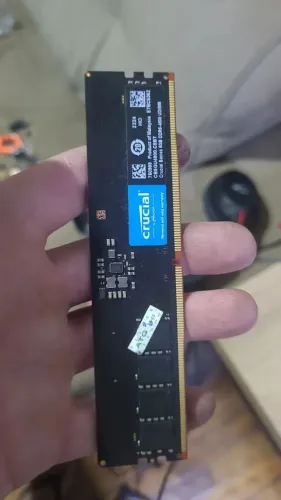 Memória RAM 8GB DDR5 4800MHz Crucial
