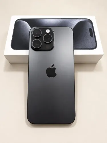 I Phone 15 Pro Max - Novo 