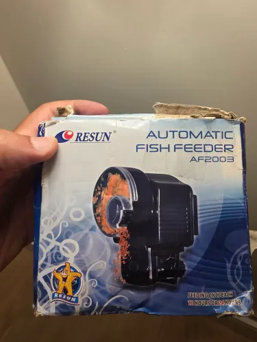Alimentador Automático para Aquário Resun AF2003 ? R$ 50
