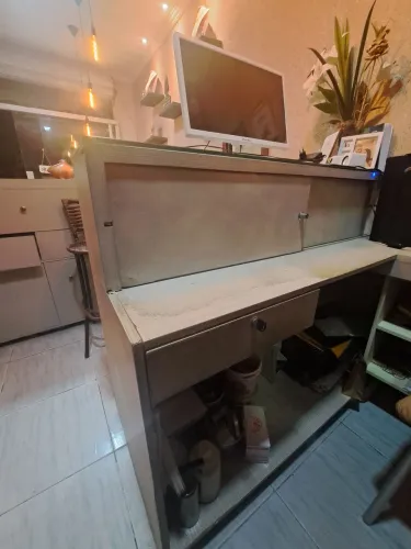 Balcão caixa/ Atendimento e expositor em MDF