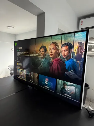 Televisão Sony 72 polegadas 