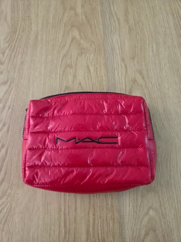 necessaire mac puffer vermelha