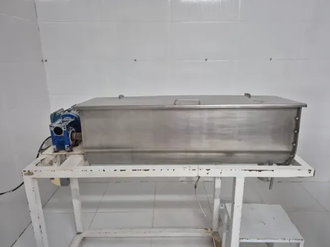 Misturador industrial de alimentos