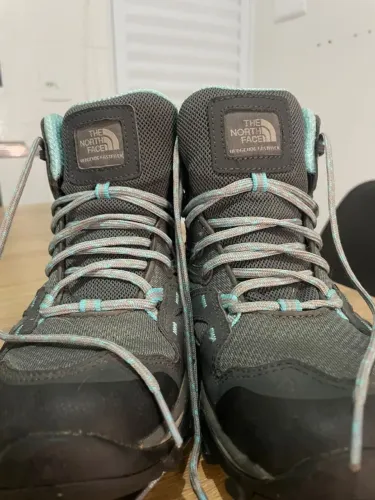 Bota The NorthFace ORIGINAL usada apenas 3x - Otimo estado!