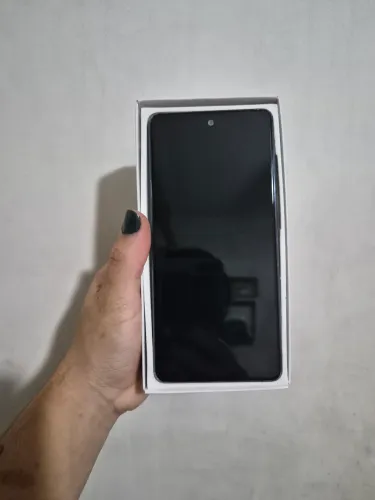Galaxy S20 FE + carregador original